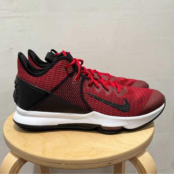 Nike LeBron Witness 4 Gym Red Men’s 14 - Picture 3 of 7
